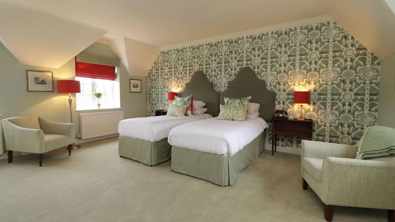 Stable Courtyard Bedrooms At Leeds Castle