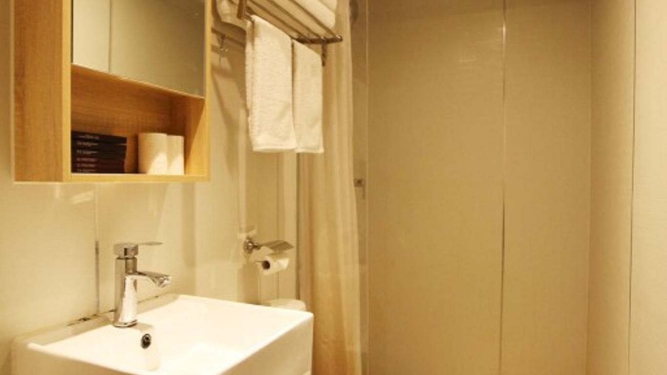 Beijing Hyde Hotel