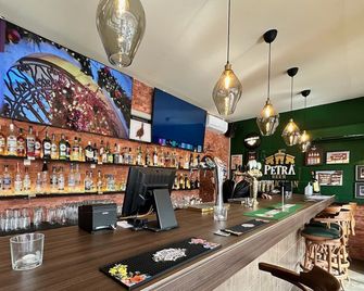 Petra Palace Hotel - Wadi Musa - Bar