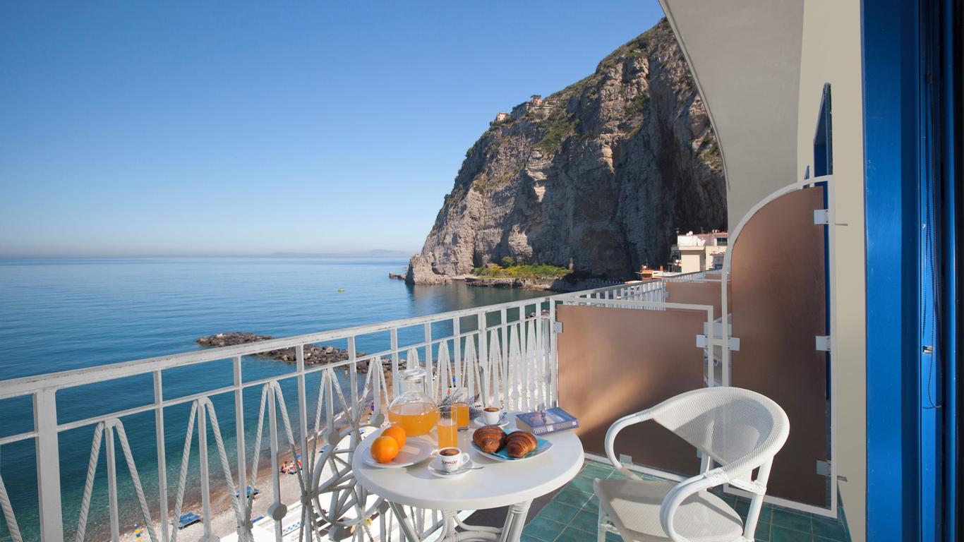 Mar Hotel Alimuri