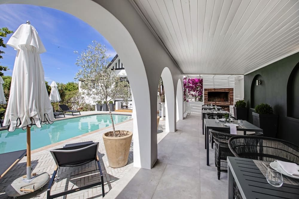 One Kensington Boutique Hotel - קייפ טאון - בניין