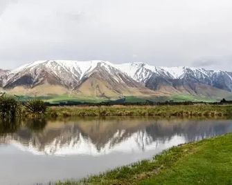 Canterbury High Country Villas - Windwhistle - Outdoor view