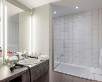 Hotel Wolfsburg Centrum Affiliated by Meliá - Wolfsburg - Yatak Odası