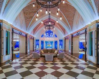 Limak Cyprus Deluxe Hotel - Vokolida - Lobby