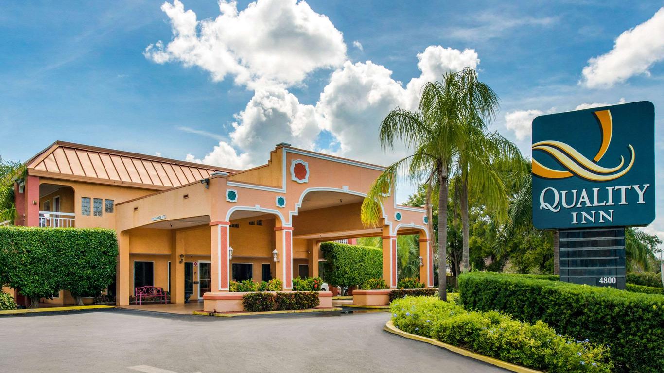 Quality Inn Sarasota North Near Lido Key Beach