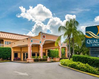 Quality Inn Sarasota North Near Lido Key Beach - סראסוטה - בניין