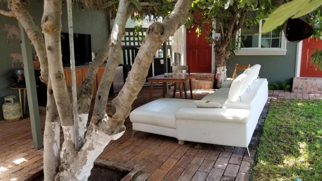 De Alamo hostel