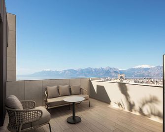 Residence Inn by Marriott Antalya - Antalya - Balcony