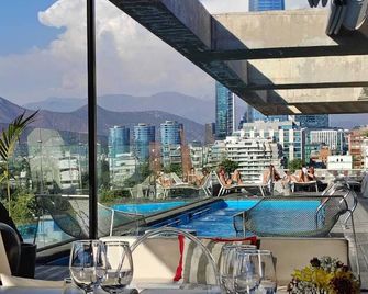 Solace Hotel Santiago - Santiago de Chile - Balcón