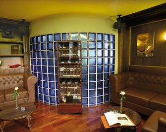 Eurothermenresort Bad Schallerbach - Hotel Paradiso Superior - Bad Schallerbach - Lounge