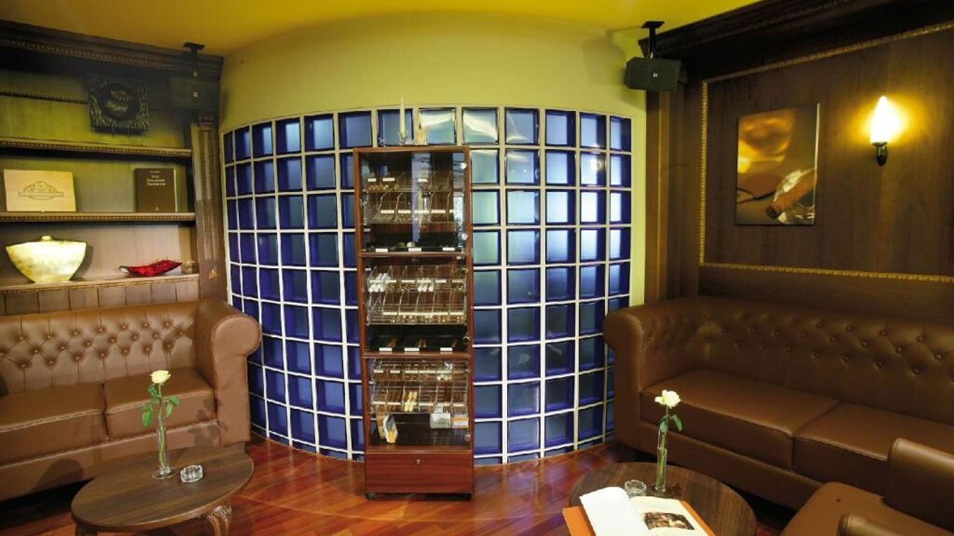 إيرو ثيرمين ريزروت هوتل باراديسو 4 إس