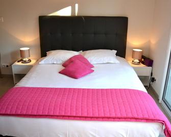 Villa Etoile Cannes - Cannes - Bedroom