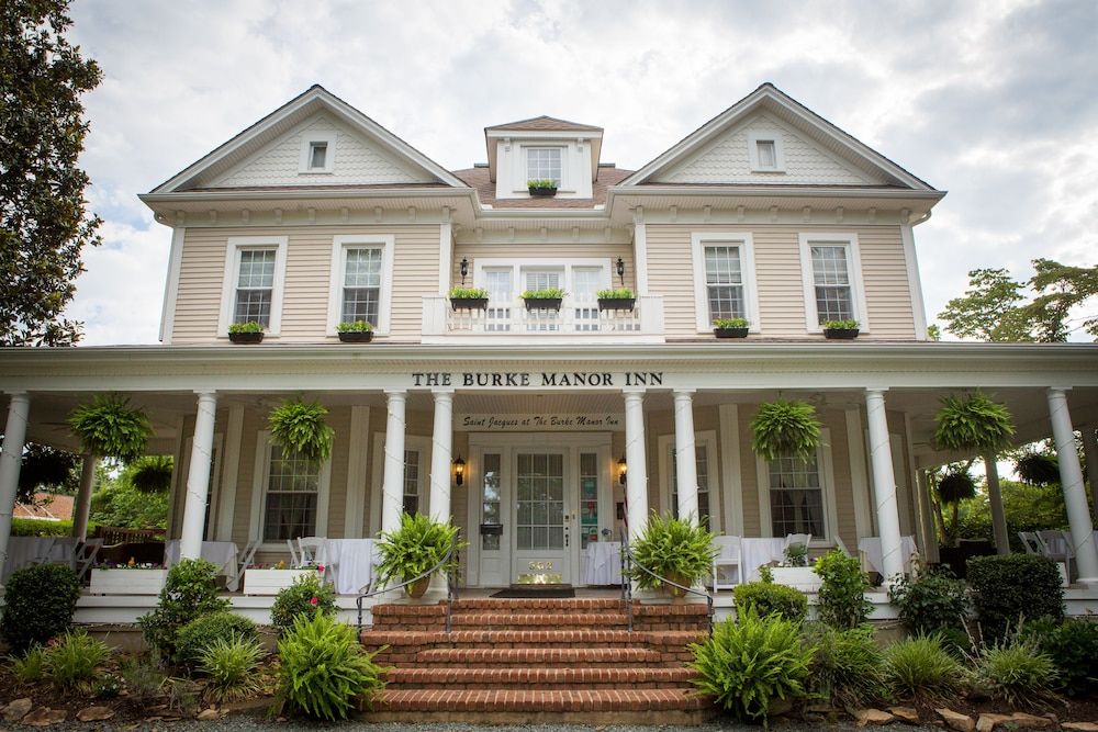 Burke Manor Inn & Pavilion - Gibsonville - Gebäude