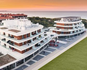 Baltic Park Molo Apartments by Zdrojowa - Świnoujście - Budynek