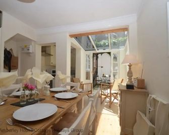 76 The Mint - Rye - Spisestue