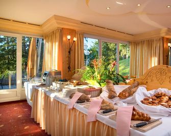 Hotel Helvetia Intergolf - Crans-Montana - Buffet