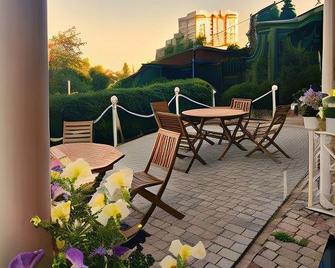 Na Verandakh - Voronezh - Patio