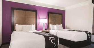 La Quinta Inn & Suites by Wyndham Alexandria Airport - Alexandria