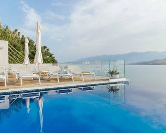 Hotel Plaza - Pag - Pool