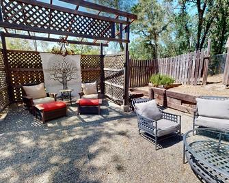 29 West A - Charming 1-bedroom house in Middletown - Middletown - Patio