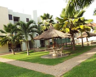 Pekan Hotel - Acra