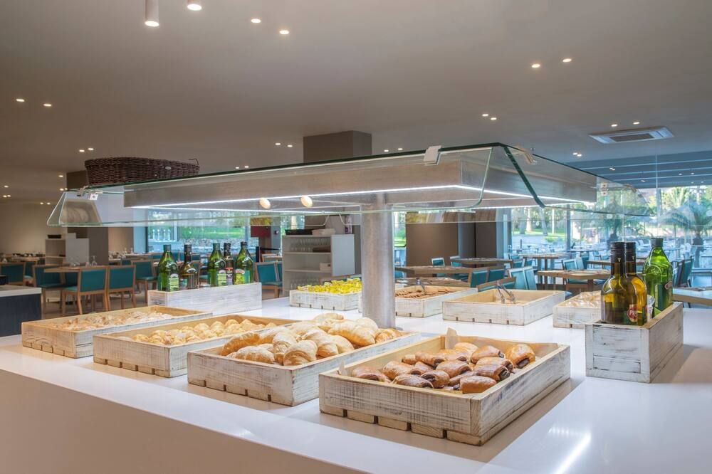 Hotel Roquetas El Palmeral by Pierre & Vacances - רוקטאס דה מאר - בופה