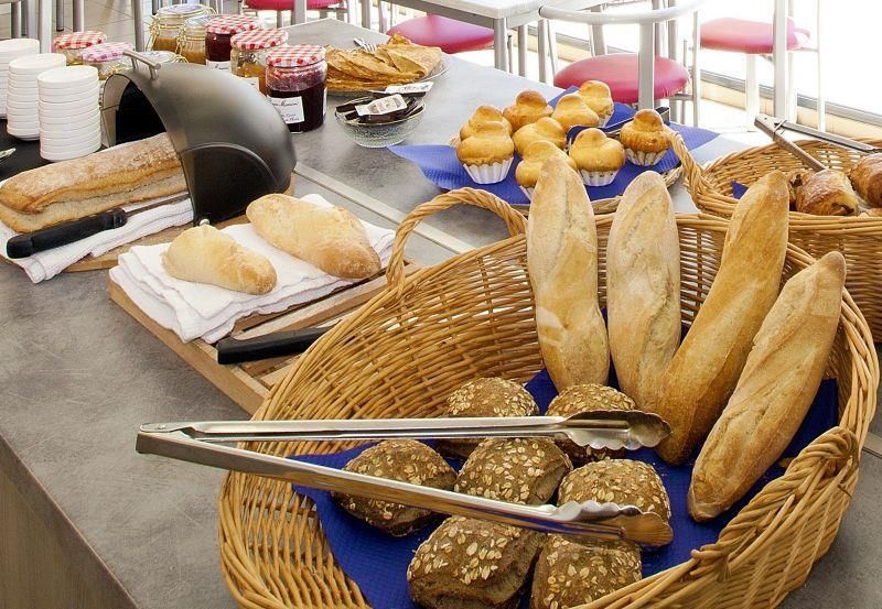 Brit Hotel Confort Lannion Centre Gare - Lannion - Restaurante