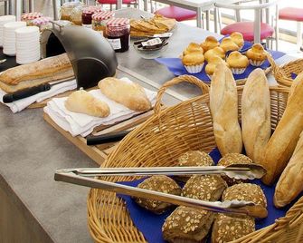Brit Hotel Confort Lannion Centre Gare - Lannion - Restaurante