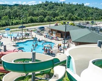 5 Star Reviews! Very Clean! - Warrens - Piscina