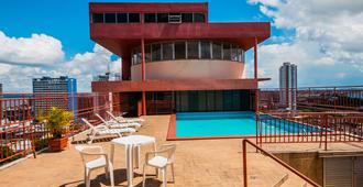 Taj Mahal Continental Hotel - Manaus - Bể bơi