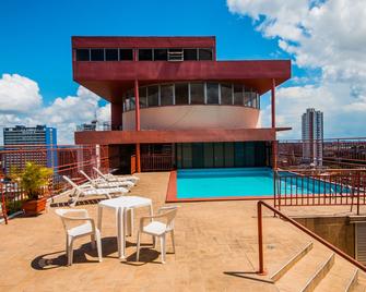 Taj Mahal Continental Hotel - Manaus - Bể bơi