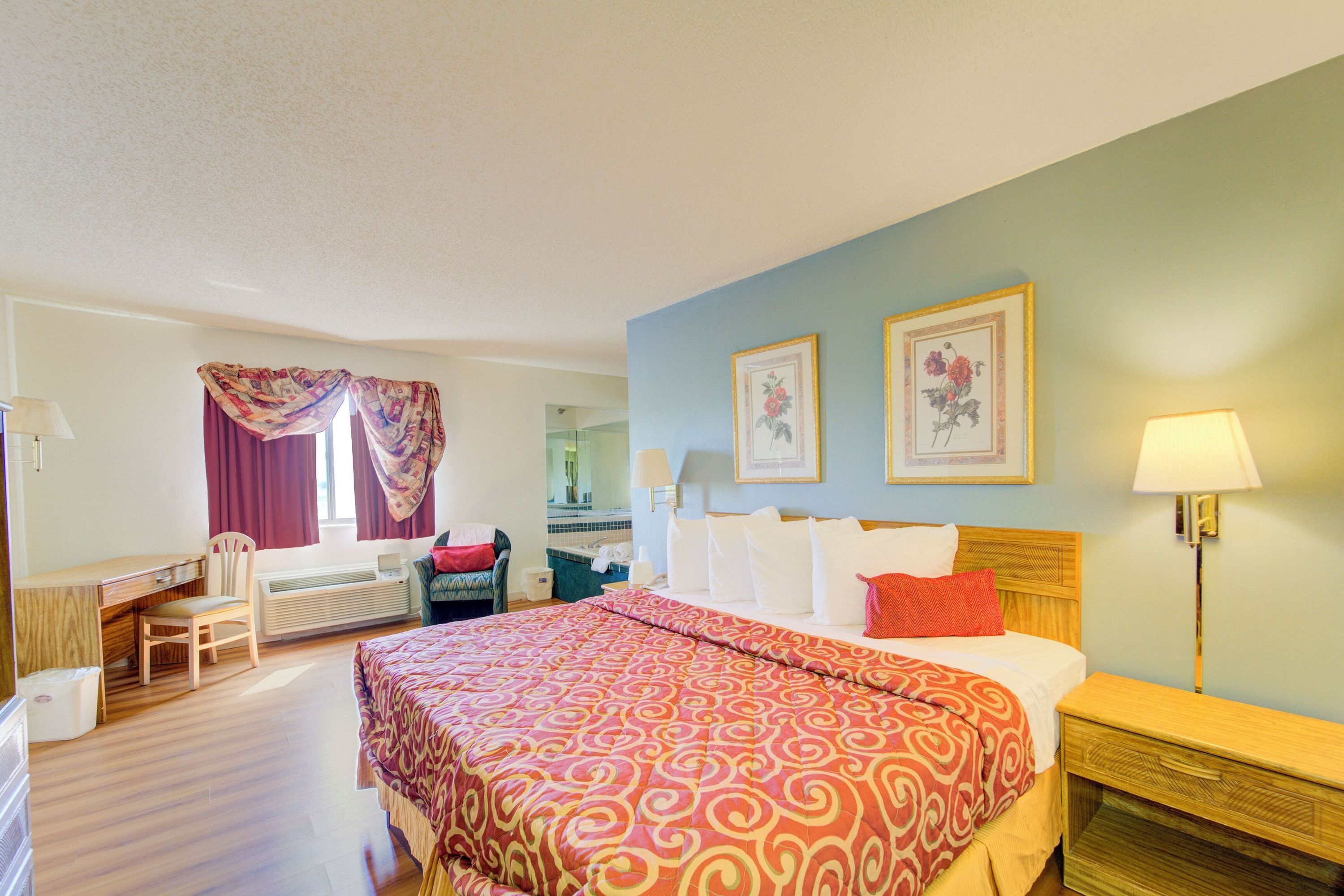 Capital O Amerihost Inn and Suites Mexico Hwy 54 MO - Mexico