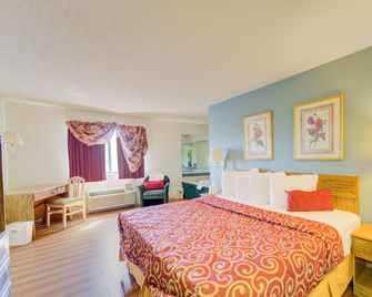 Capital O Amerihost Inn and Suites Mexico Hwy 54 MO - Mexico