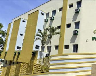 Ipê Guaru Hotel - Guarulhos - Building