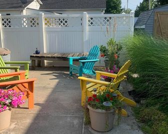 Waterfront property near Cedar Point Amusement Park and 2 waterparks - Huron - Patio