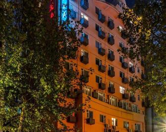 Hanting Hotel Jiujiang Xunyang Road Walking Street Branch - Jiujiang - Gebouw