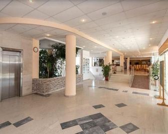 Kris Mari - Kardamena - Hall d’entrée