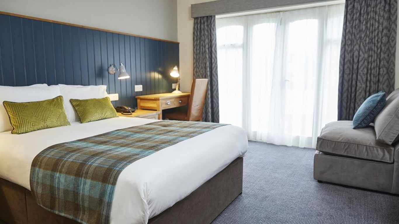 The Cedars Inn by Greene King Inns