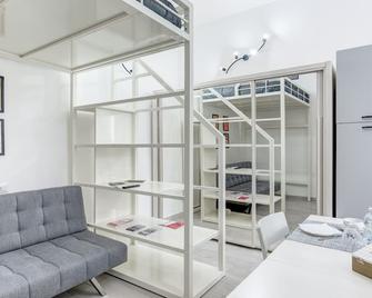 San Donato - Grazioso Moderno Monolocale - 600 m Metro Principi d'Acaja - Turín - Sala de estar