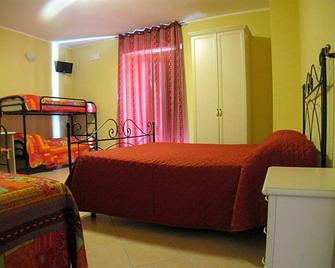 B&B Il Vecchio Portale - Laino Borgo - Bedroom