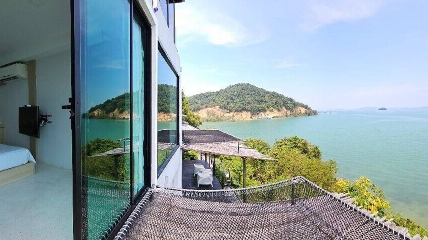 8ik88 Phuket - Adults Only