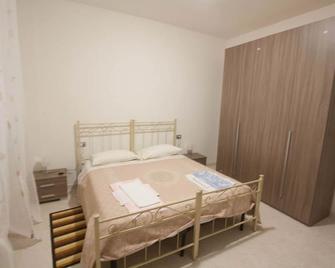 La Marina - San Vito Chietino - Bedroom