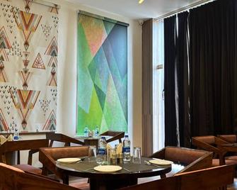 Narayana Greens By Grb - Gaya - Restaurante