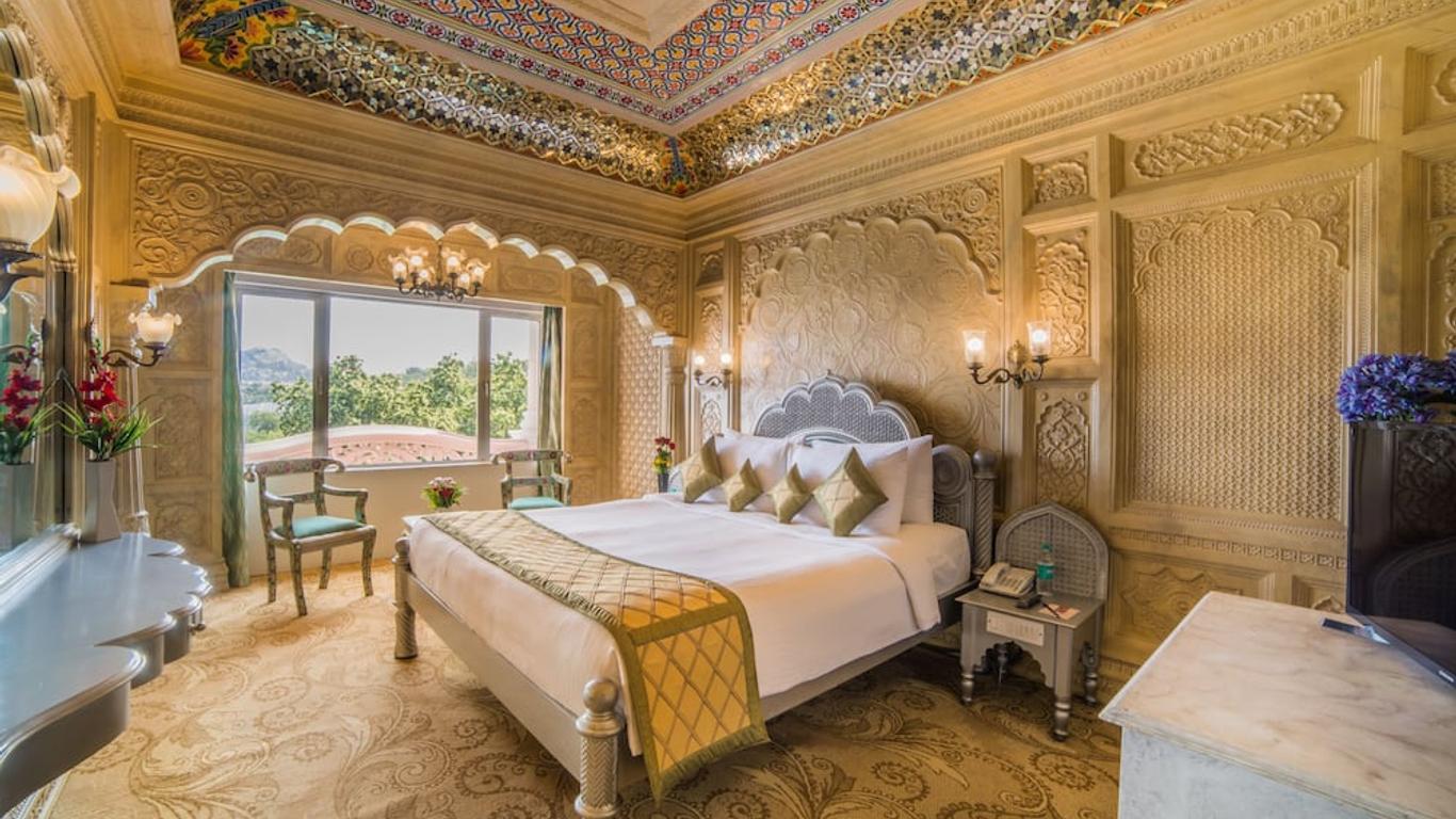 Sitara Luxury Hotel - Ramoji Film City