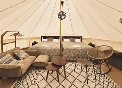 Yoichi Vineyard Glamping - Yoichi - Schlafzimmer