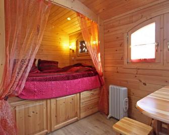 Gîte cosy avec accès à un camping, étang, VTT, et proche de randonnées et d'Alençon, animaux acceptés - FR-1-497-111 - Forges - Habitación
