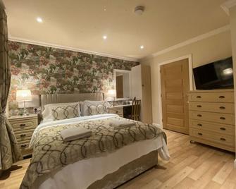 Birch Cottage - Brundall - Bedroom