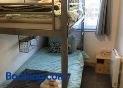 Apartment/Flat 3 - Menai Bridge - Slaapkamer