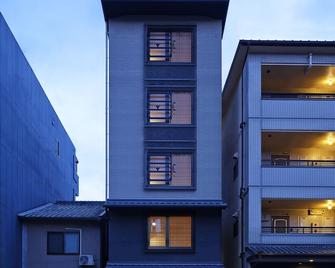 No6 Nijo - Kioto - Edificio