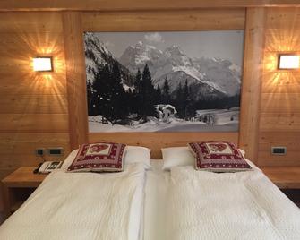 Hotel Ariston S - Madonna di Campiglio - Kamar Tidur